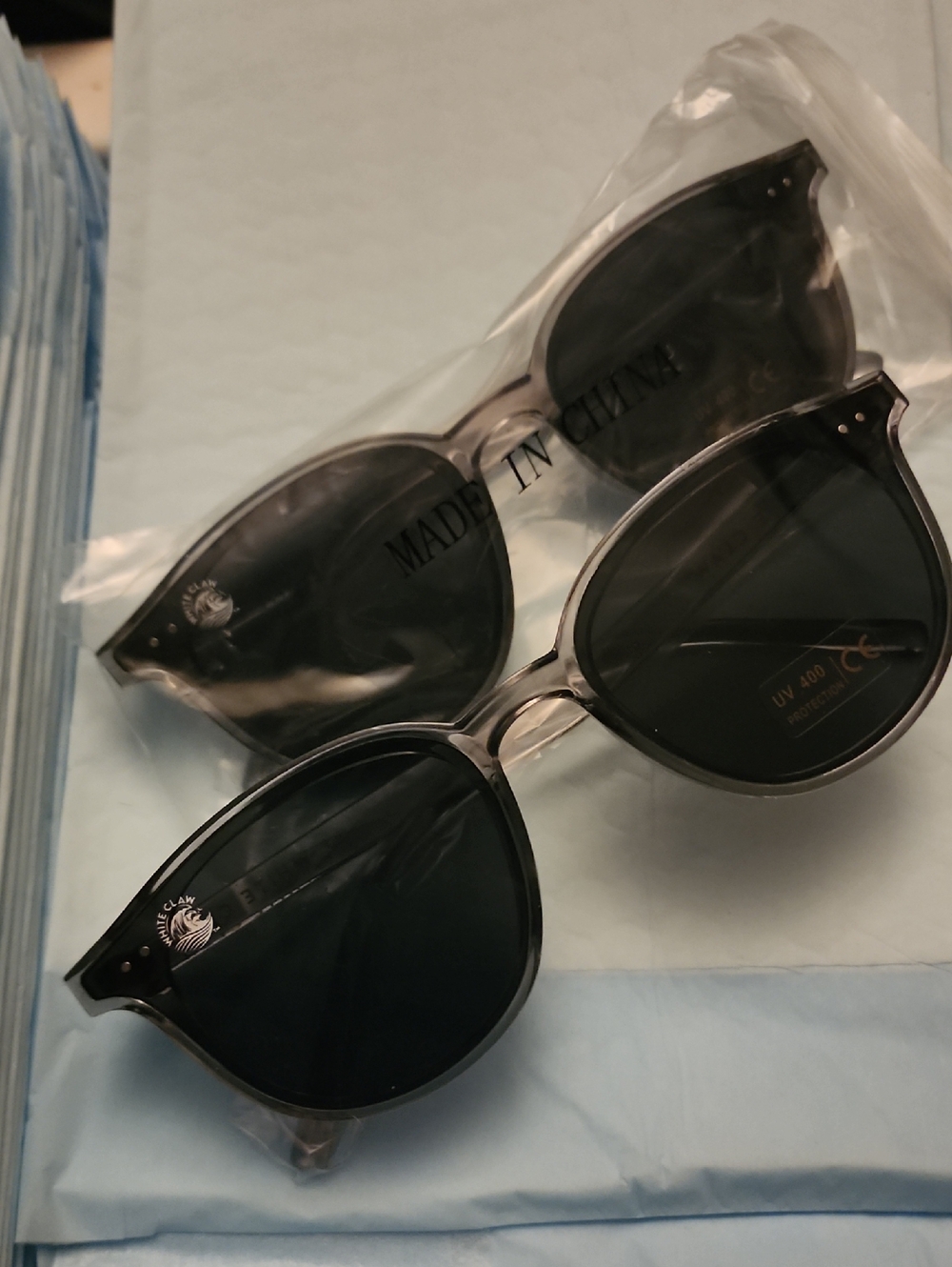 White Claw Sunglasses Unisex